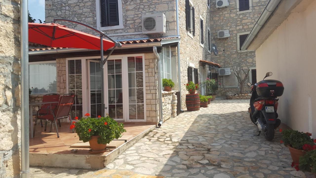 Villa Istrska Kamnita Hisa Soncni Medulin Extérieur photo